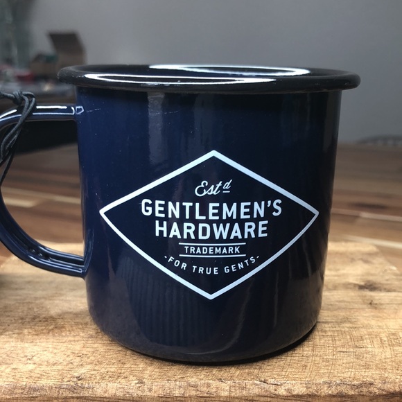 Gentlemen's Hardware Enamel Camping Mug The Adventure Begins Dark Blue - NWT - Picture 3 of 4